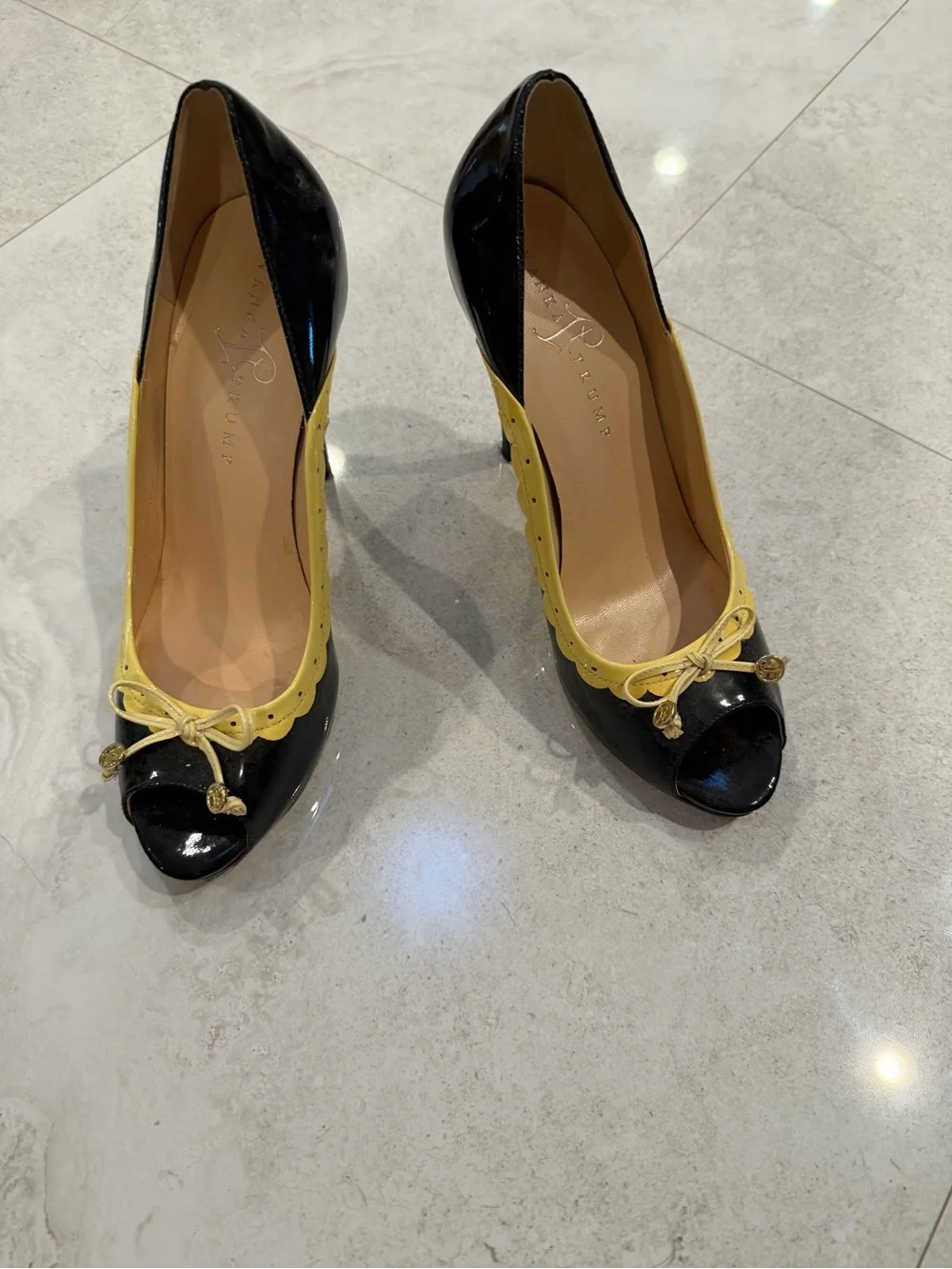 Ivanka Trump Black Yellow Patent Leather Peep Toe Pumps Scalloped Bow Detail